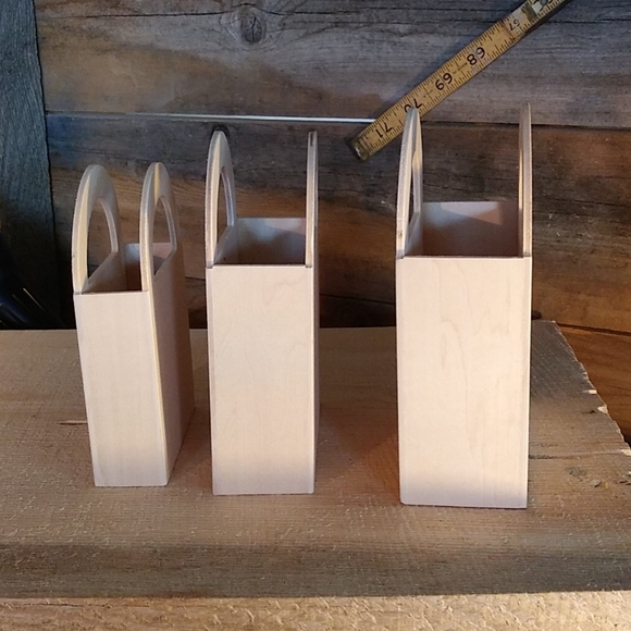 Set of nesting wooden baskets - Picture 2 of 4